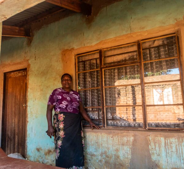 From Shattered Glass to Stronger Walls: Elizabeth’s Journey to a Safer Home 